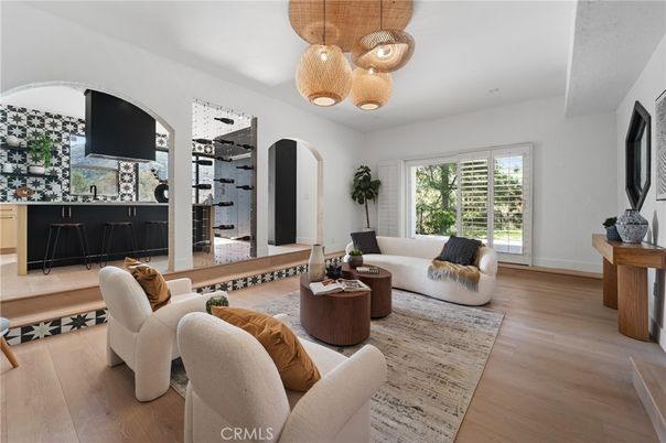 Interior, Living room, Pendant Lights, Recessed Lighting, Wood Texture Flooring