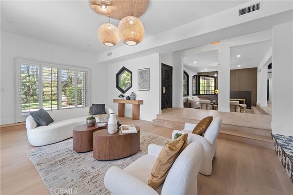 Interior, Living room, Pendant Lights, Recessed Lighting, Wood Texture Flooring