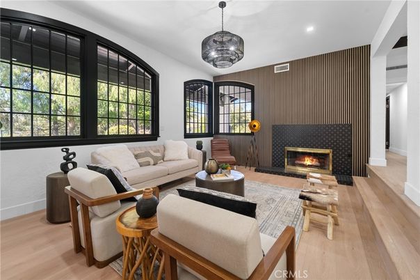 Fireplace, Interior, Living room, Pendant Lights, Recessed Lighting, Wood Texture Flooring