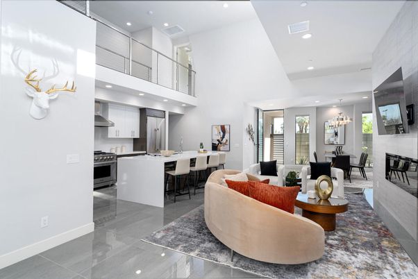 Chandelier, Dining room, Interior, Kitchen, Living room, Pendant Lights, Recessed Lighting, Stainless Steel Appliances