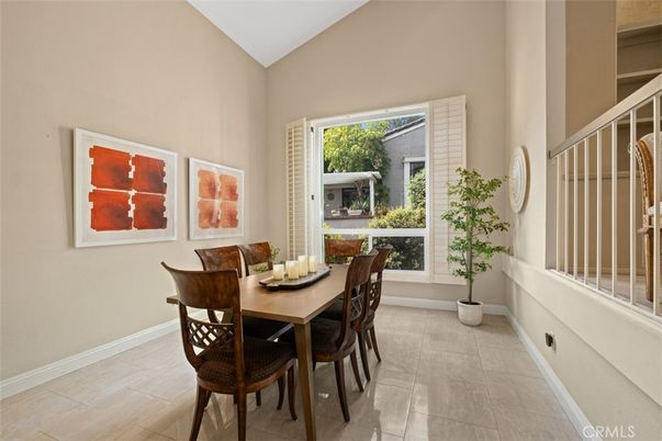 Dining room, Interior