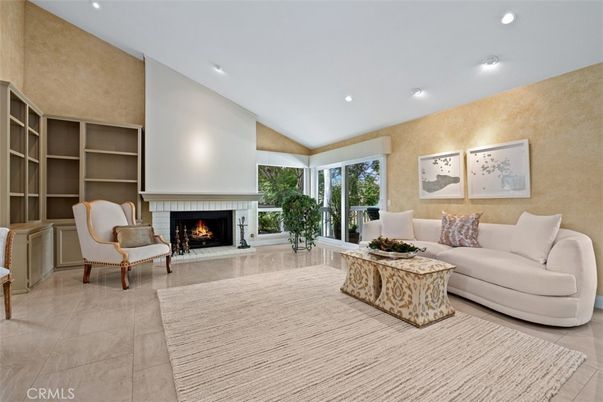 Fireplace, Interior, Living room, Recessed Lighting