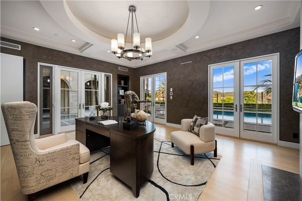 Chandelier, Home Office, Interior, Recessed Lighting, Wood Texture Flooring