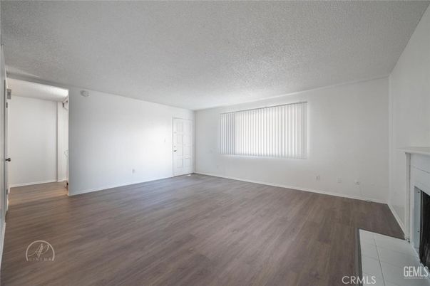Empty room, Fireplace, Interior, Wood Texture Flooring
