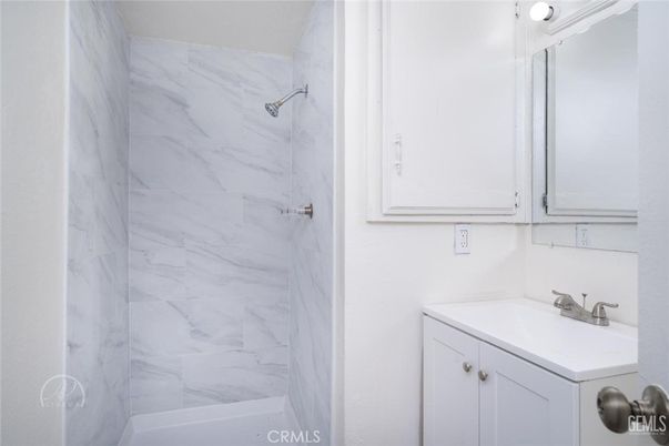 Bathroom, Interior, Marble Walls