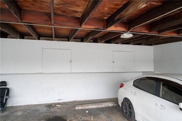 Garage, Interior, Wooden Beams, Wooden Ceilings