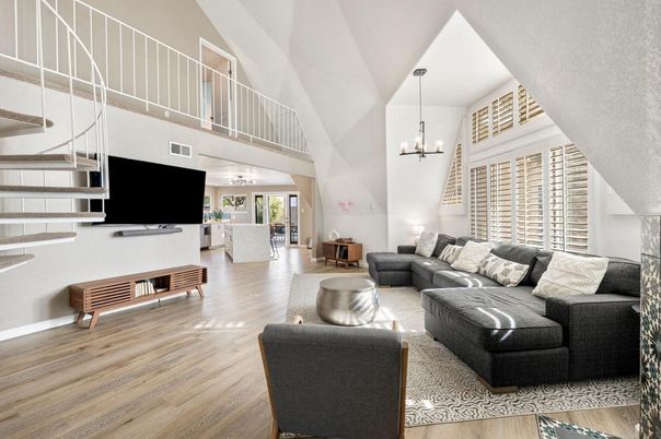 Chandelier, Interior, Living room, Pendant Lights, Wood Texture Flooring