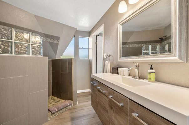 Bathroom, Dual Sink Vanities, Interior, Wood Texture Flooring