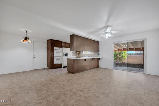 Empty room, Interior, Kitchen, Pendant Lights