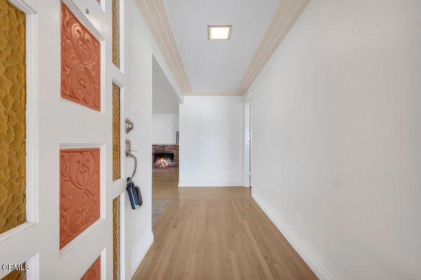 Fireplace, Interior, Recessed Lighting, Wood Texture Flooring