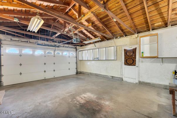 Garage, Interior, Wooden Beams, Wooden Ceilings