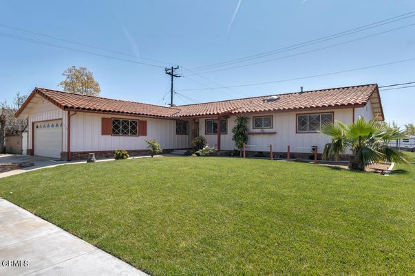 Backyard, Detached Garage, Exterior