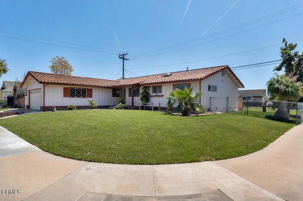 Backyard, Detached Garage, Exterior