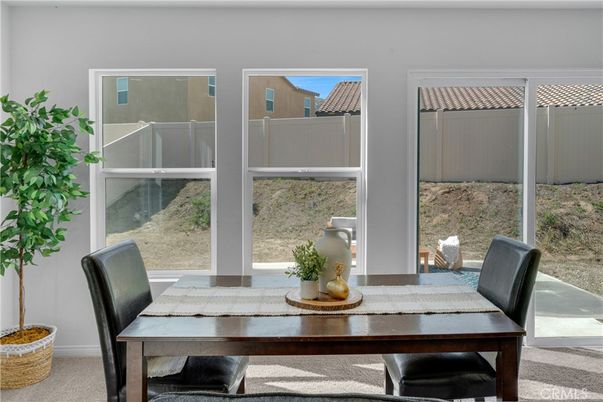 Dining room, Interior