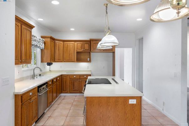 Interior, Kitchen, Pendant Lights, Recessed Lighting, Stainless Steel Appliances