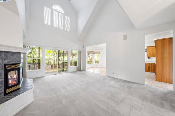 Empty room, Fireplace, Interior
