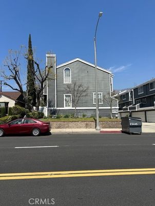 Exterior, Facade, None