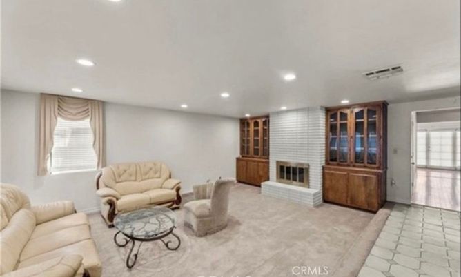 Fireplace, Interior, Living room, Recessed Lighting