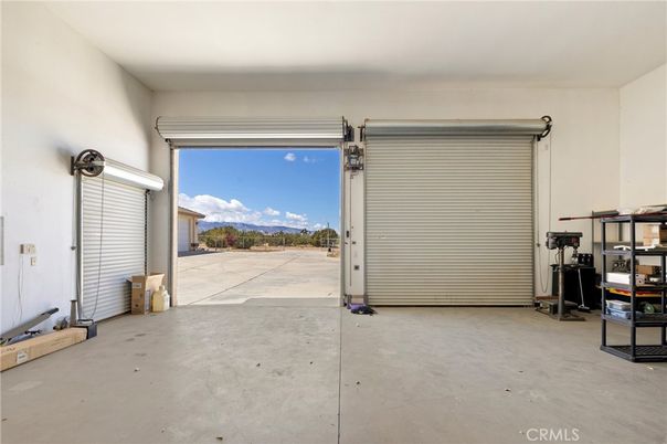 Garage, Interior