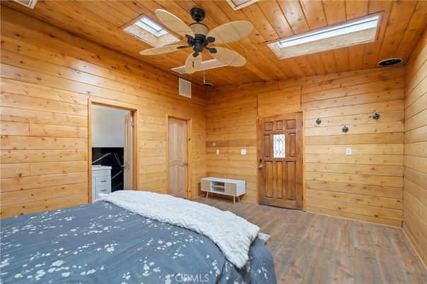 Bedroom, Interior, Wooden Ceilings, Wood Texture Flooring, Wooden Walls