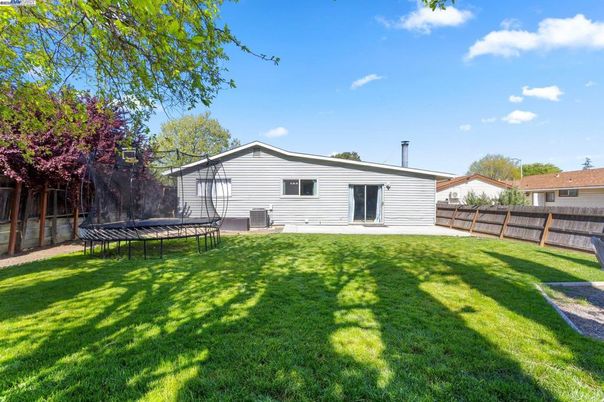 Backyard, Exterior, Playground