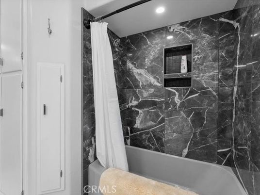 Bathroom, Interior, Marble Walls, Recessed Lighting