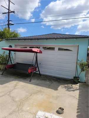 Detached Garage, Exterior