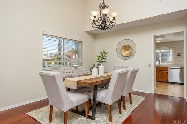 Chandelier, Dining room, Interior, Wood Texture Flooring
