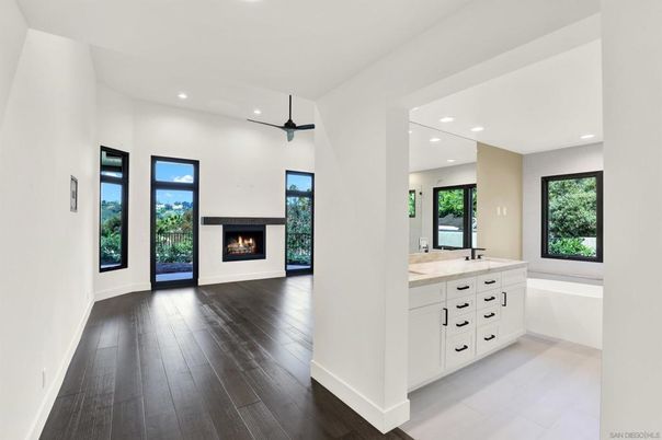 Bathroom, Fireplace, Interior, Pendant Lights, Recessed Lighting, Wood Texture Flooring
