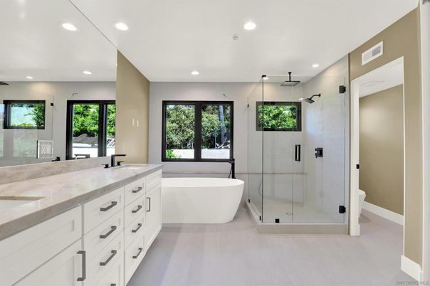 Bathroom, Dual Sink Vanities, Free Standing Baths, Glass Shower, Interior, Recessed Lighting
