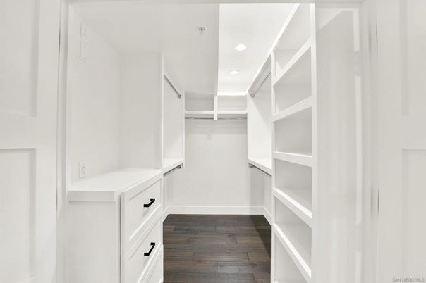 Interior, Recessed Lighting, Walk-in Closets, Wood Texture Flooring