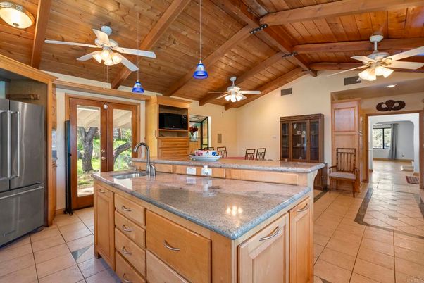 Interior, Kitchen, Wooden Beams, Wooden Ceilings