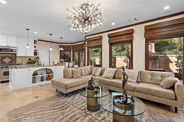 Dining room, Interior, Kitchen, Living room, Pendant Lights, Recessed Lighting, Stainless Steel Appliances