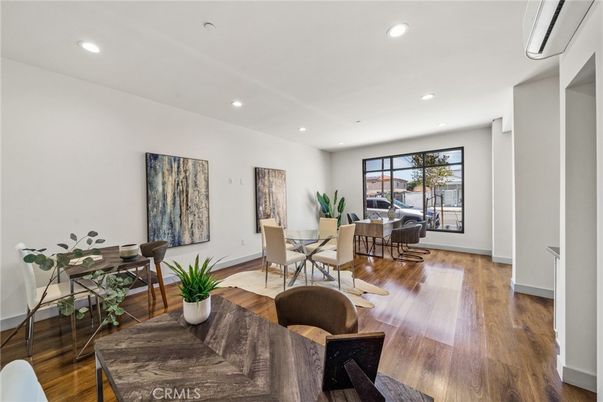 Dining room, Interior, Recessed Lighting, Wood Texture Flooring