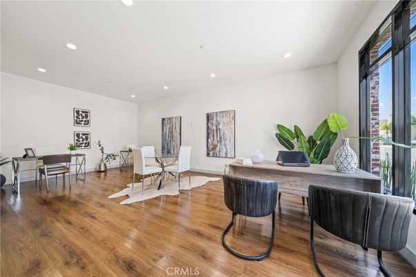 Dining room, Interior, Recessed Lighting, Wood Texture Flooring