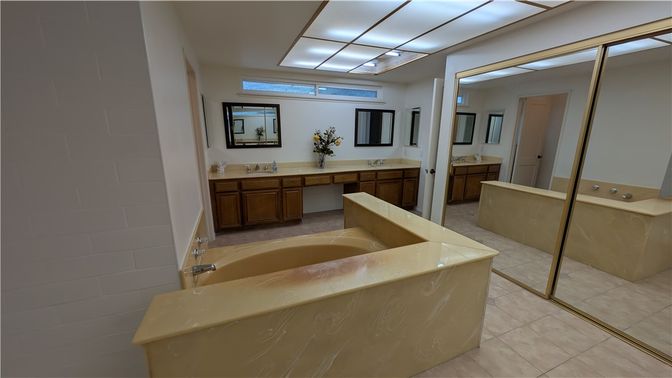 Bathroom, Dual Sink Vanities, Interior