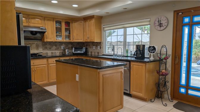 Interior, Kitchen, Recessed Lighting