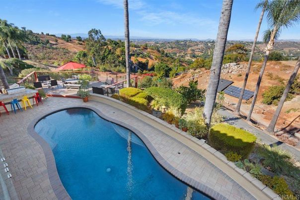 Exterior, Pool, Solar Panels