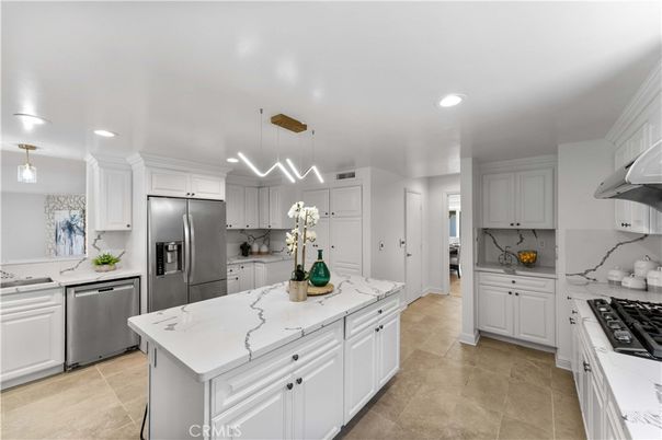 Interior, Kitchen, Pendant Lights, Recessed Lighting, Stainless Steel Appliances