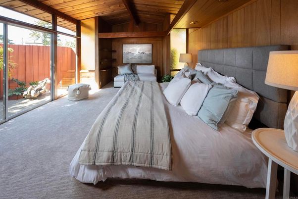 Bedroom, Interior, Wooden Beams, Wooden Ceilings, Wooden Walls