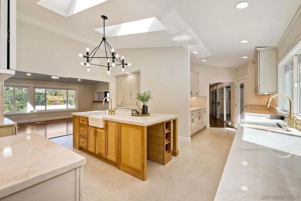 Chandelier, Interior, Kitchen, Pendant Lights, Recessed Lighting