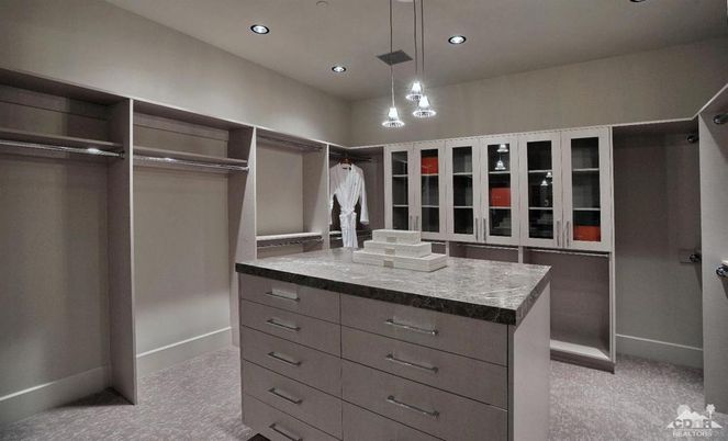 Interior, Pendant Lights, Recessed Lighting, Walk-in Closets