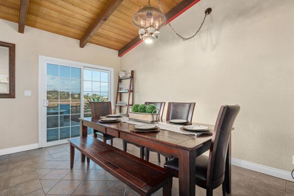 Dining room, Interior, Wooden Beams, Wooden Ceilings