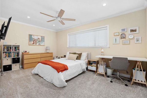 Bedroom, Home Office, Interior, Recessed Lighting