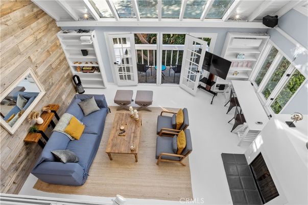 Fireplace, Interior, Living room