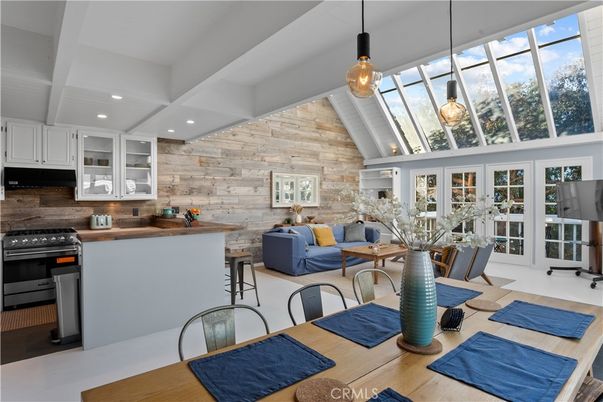 Interior, Kitchen, Living room, Pendant Lights, Recessed Lighting