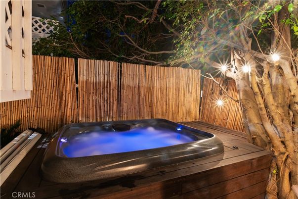 Exterior, Hot Tub
