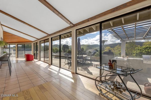 Interior, Sun Room, Wood Texture Flooring