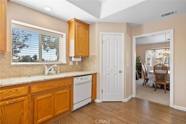 Dining room, Interior, Kitchen, Recessed Lighting, Wood Texture Flooring