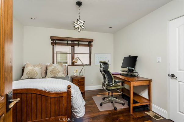 Chandelier, Home Office, Interior, Wood Texture Flooring
